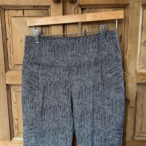 Athleta Leggings Medium Black White Delancey Textured Moto Tight Leggings - Picture 2 of 12